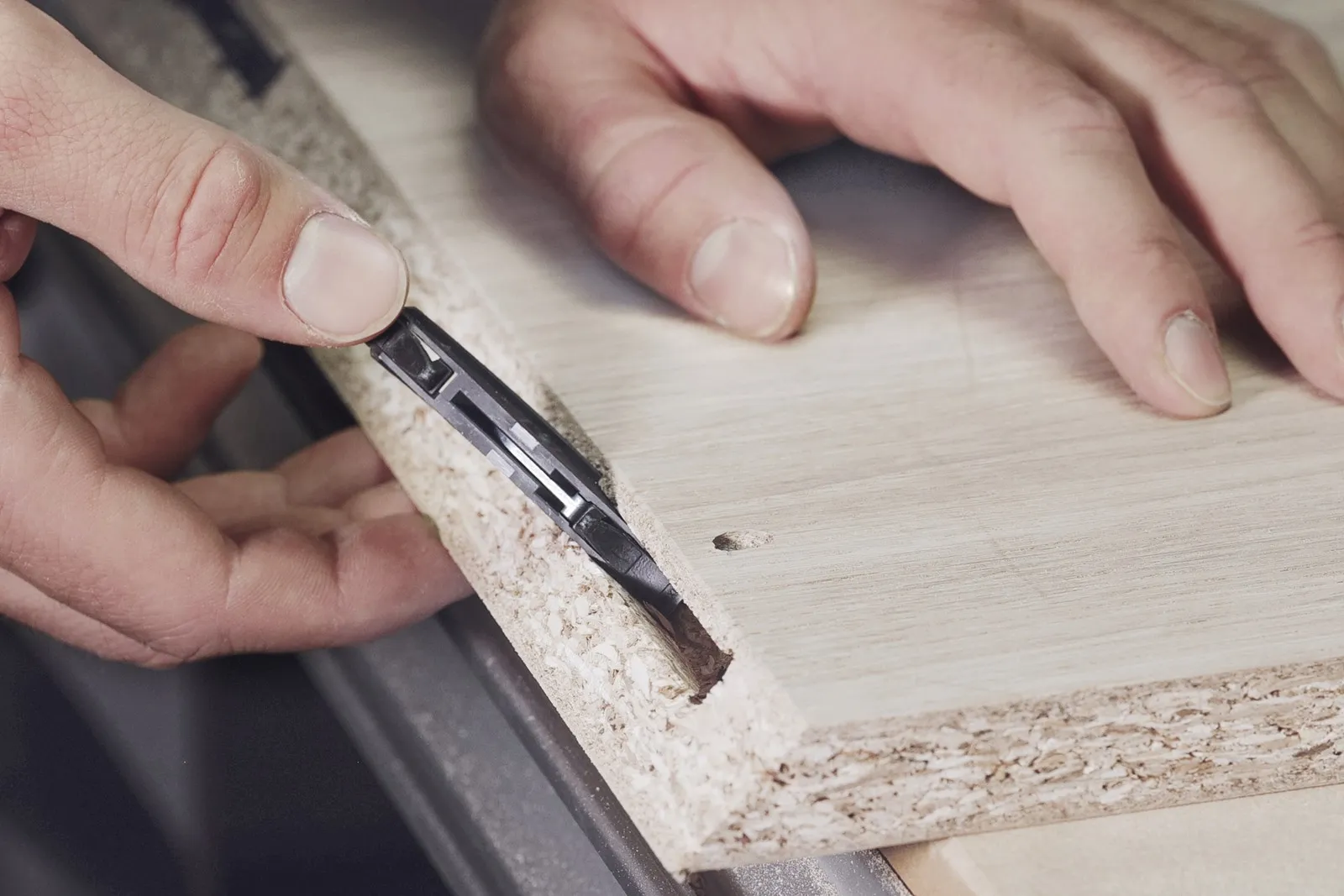 Der Clemex P 14 Verbinder in Aktion.